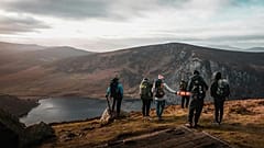 Explorar a natureza e destinos ao ar livre é a principal opção de viagem sustentável