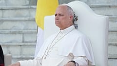 Papa Leone XIV incontra rappresentanti del mondo della cultura al Campus Leone XIV dell'Università Nazionale di Malabo, Guinea Equatoriale, 21 aprile 2026