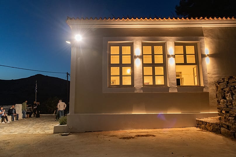 «Το Αόρατο Νήμα υφαίνει
