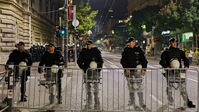Serbian riot police officers block a boulevard shortly before the closing of the polls in the parliamentary election in Belgrade, Serbia, Sunday, 25 Oct., 2026.