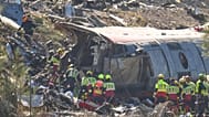 Los servicios de emergencia atienden a las víctimas en el lugar de un choque entre dos trenes en Urda, España, el miércoles 28 de octubre de 2026. (Foto AP/Manu Fernández)