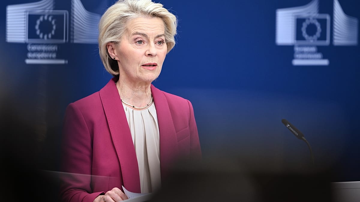 What worker guarantees do unions and lawmakers demand to unblock EU Inc?