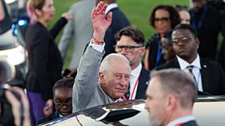 Caraïbes : la visite de Charles III ravive le débat sur les réparations de l'esclavage