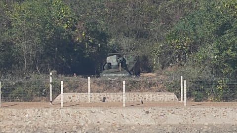 A North Korean artillery weapon seen from an observatory in Gimpo, South Korea, 27 October 2026.