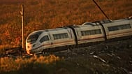 Vista de uno de los trenes involucrados en una colisión ferroviaria en Urda, España, el jueves 29 de octubre de 2026. (Foto AP/Manu Fernández)