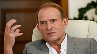 O oligarca ucraniano próximo de Moscovo Viktor Medvedchuk