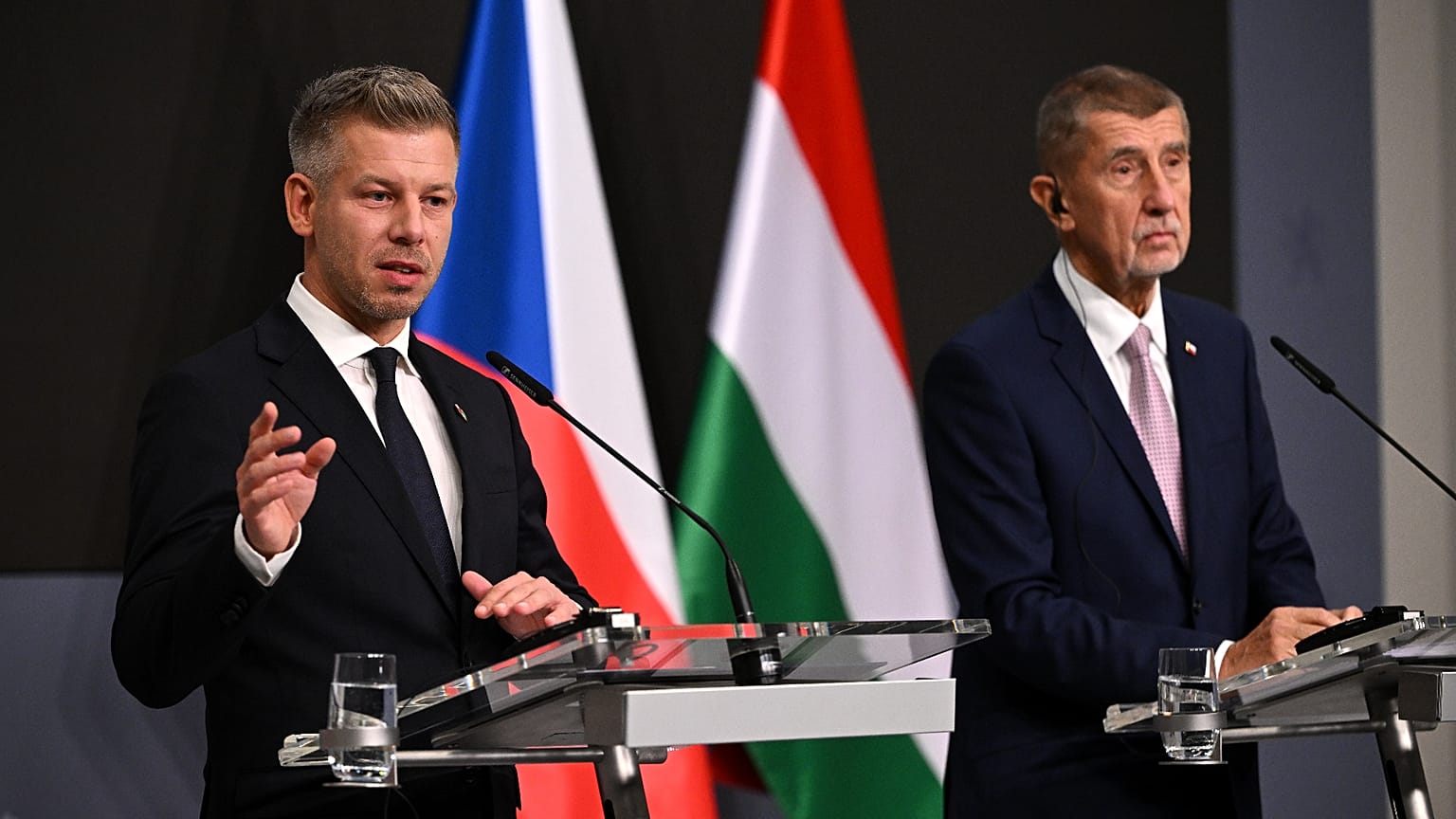 Magyar Péter: történelmi esemény az első cseh-magyar kormányülés