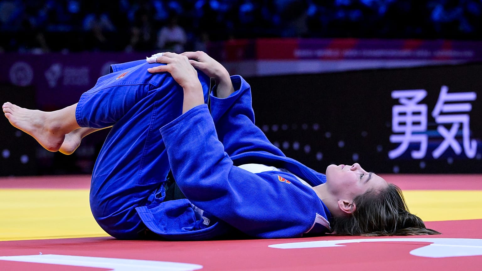 Kriza Anna, a cseh Renata Zachova elleni mérkőzésen a bakui cselgáncs-világbajnokságon október 7-én